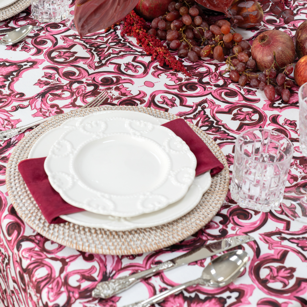 Majolica Pink Dreams- Dining Setup