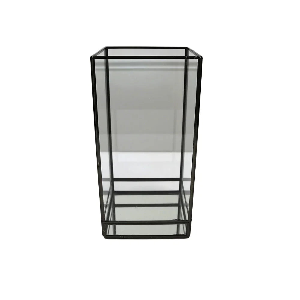 Modern Black Edge Lanterns with a sleek glass design, ideal for enhancing table settings with flowers or candles, creating a warm ambience for any occasion.