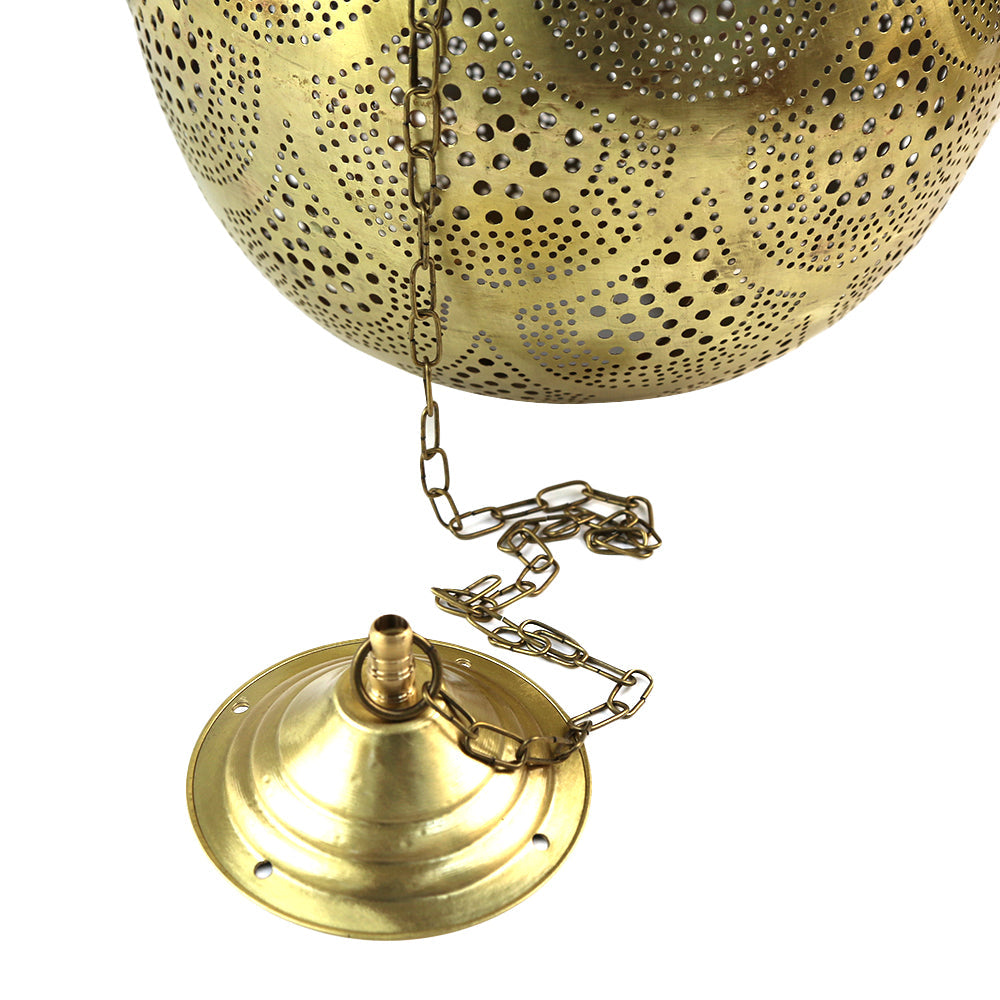 Brass Hanging Pendant: A close-up of a brass lamp with a gold chain for candles, ideal for enhancing event decor.