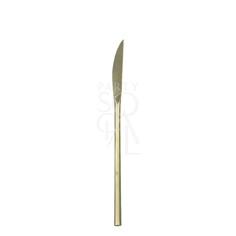 CUTLERY MODERN CHAMPAGNE: Close-up of a sleek, metal knife, part of a stylish champagne-colored cutlery set, perfect for elevating any dining experience.