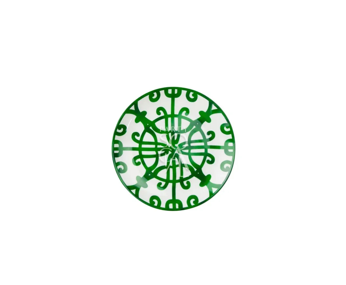 GREEN & BOLD PLATES featuring a green spiral design, ideal for rustic or boho-themed events, available in multiple sizes for versatile table settings.