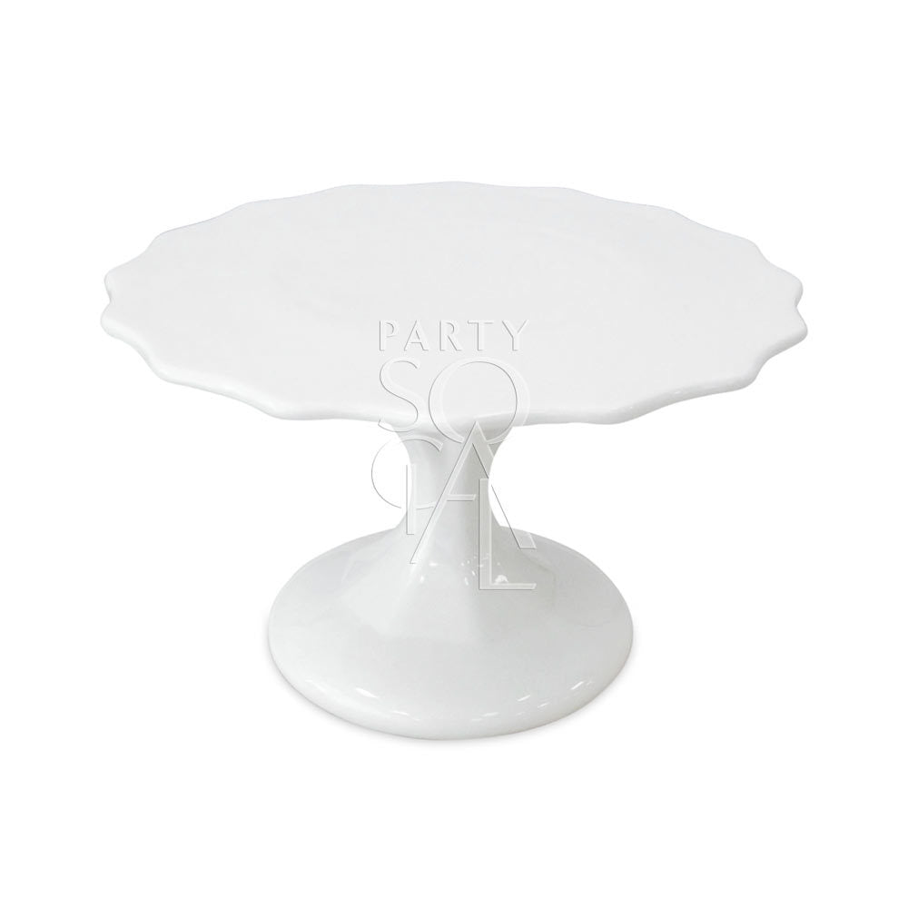 Porcelain cake stand, ideal for showcasing elegant cakes or centerpieces, fitting for parties and events.