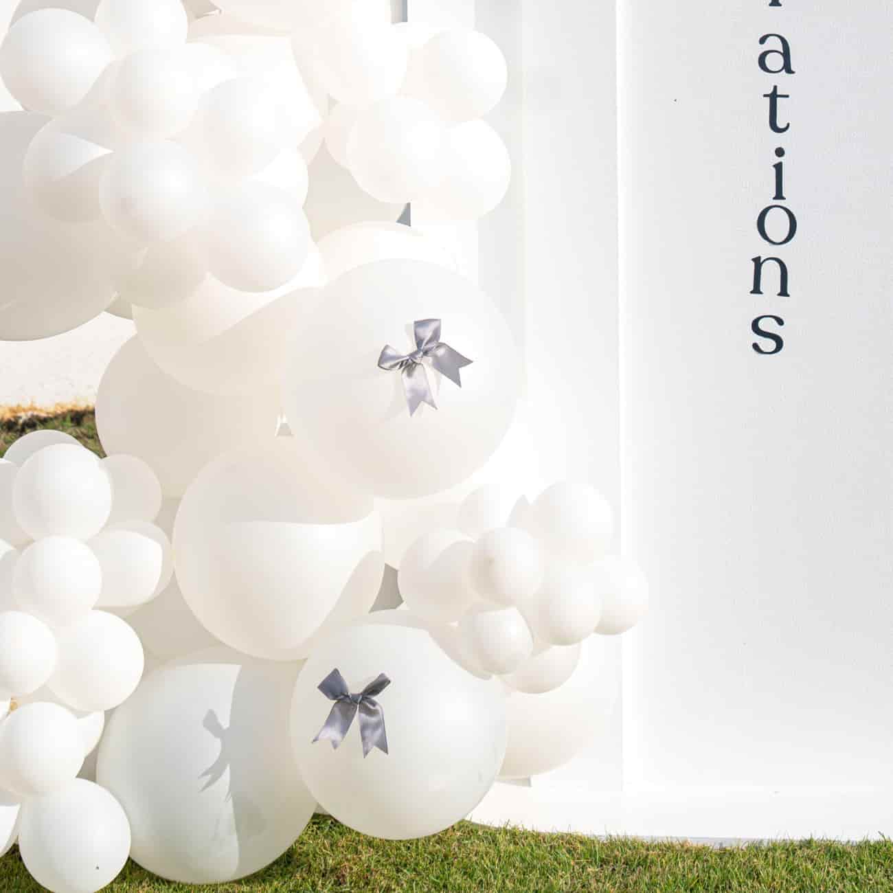 Pearl Celebration Balloon Arrangement