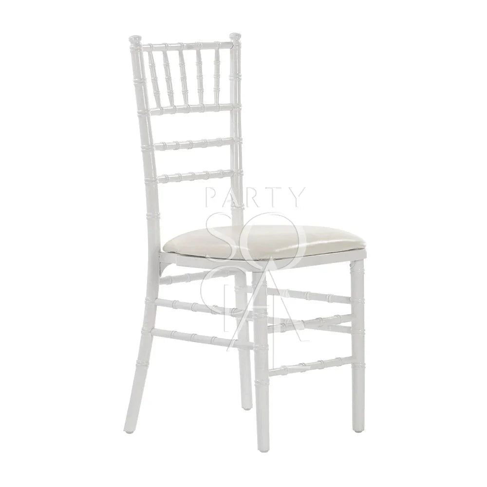 CHIAVARI CHAIR WHITE, a stylish white chair with a cushion, ideal for weddings and events, available at Party Social.