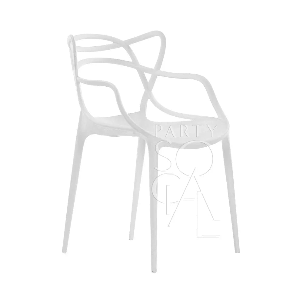 MASTERS CHAIR WHITE REPLICA: Stylish white plastic chair with arms, inspired by Stark&