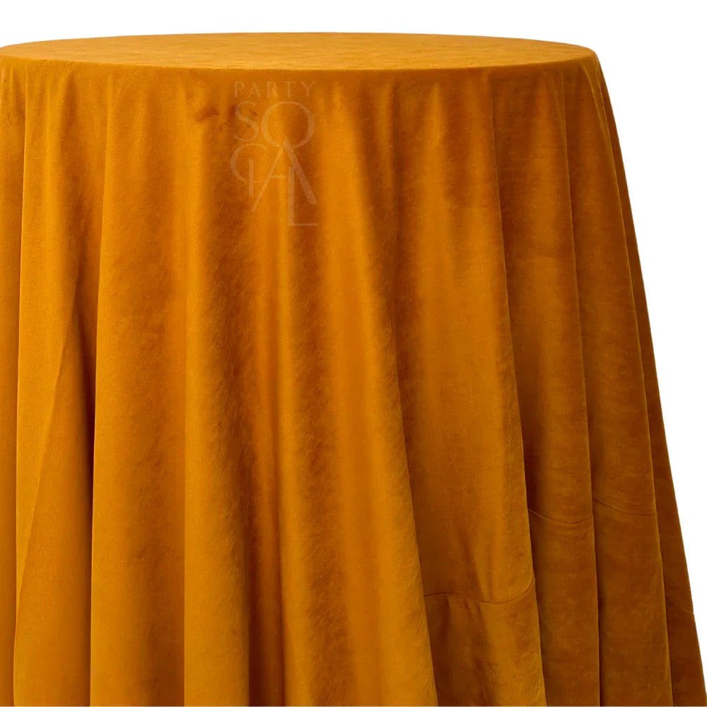 ROUND TABLECLOTH VELVET, ideal for special occasions, offers a luxurious touch from Party Social&