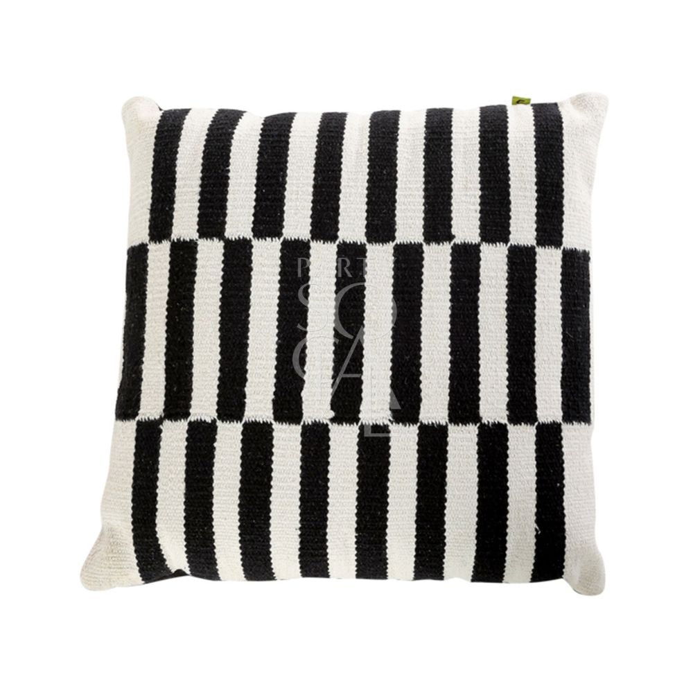 CUSHION BOHO COVER: Black and white striped throw pillow in premium satin, ideal for enhancing event decor with a touch of modern elegance.