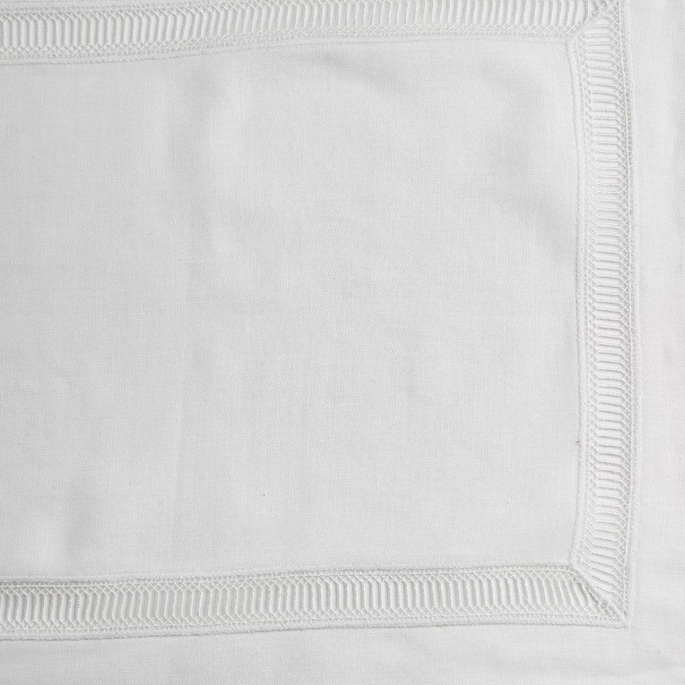 Classic Border Pure Linen Placemat with elegant square pattern, perfect for special table setups.