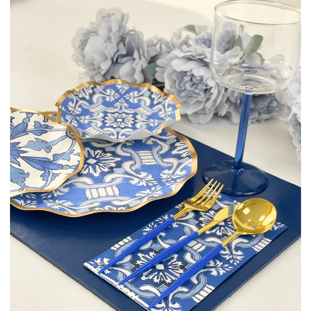 A set of Color Stemmed Glass, perfect for events and parties, adding a vibrant touch to table settings. Ideal for weddings, dinners, and special occasions.