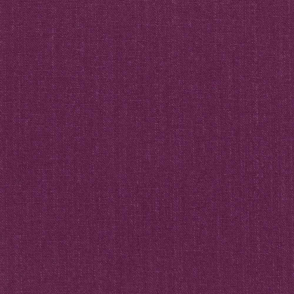 Close-up of a premium linen blend napkin in purple from Party Social. Elevate your table setting with these versatile napkins for any event. Dimensions: 50cm L x 50cm W. Napkins from Party Social Dubai.