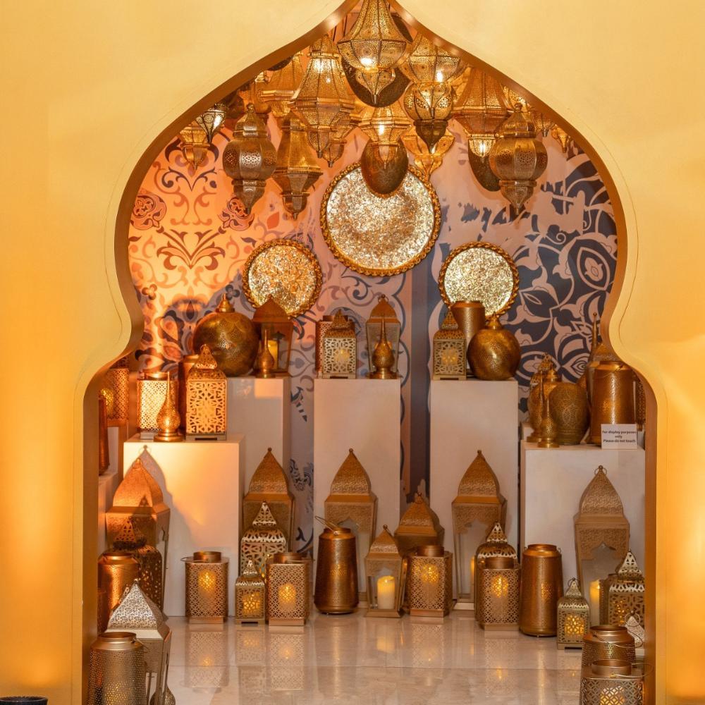 Lanterns &amp; Vases Rental