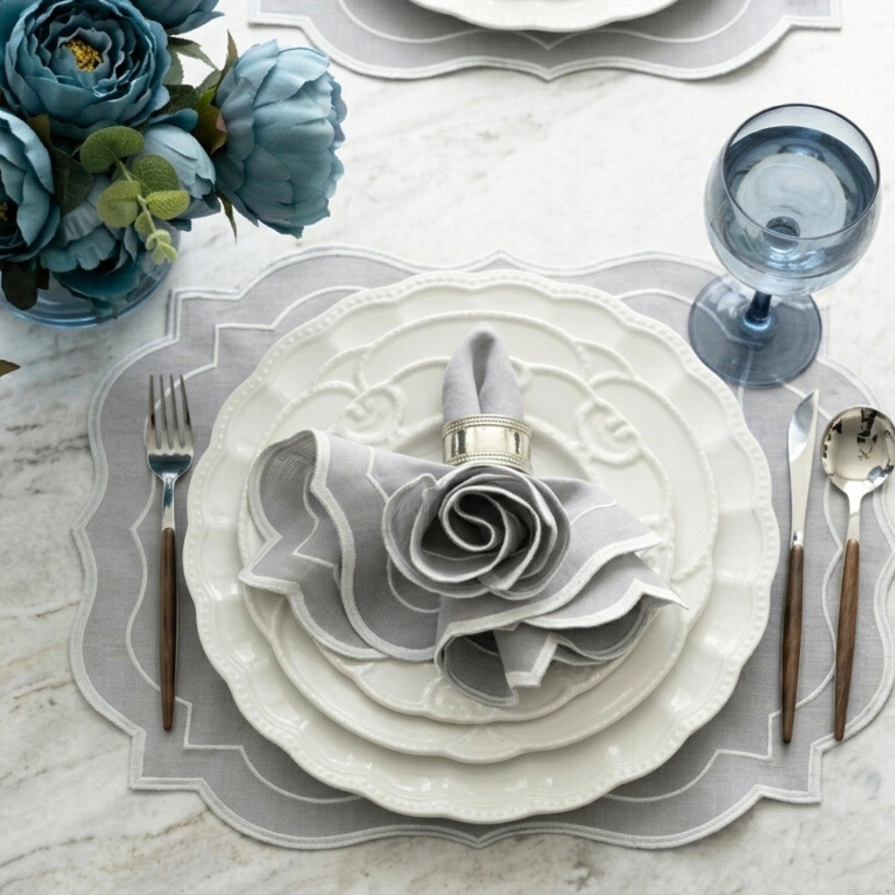 Disposable Napkins in green theme