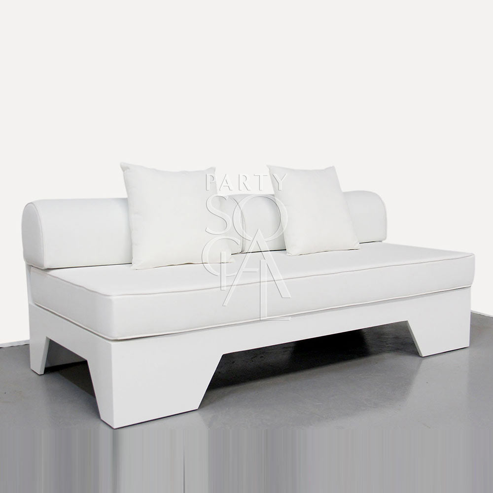 WHITE 3 SEATER LOUNGE: Modern white fabric couch with multiple pillows, ideal for lounge seating. Suitable for events and gatherings. Dimensions: 170cm L x 80cm W x 60cm H.