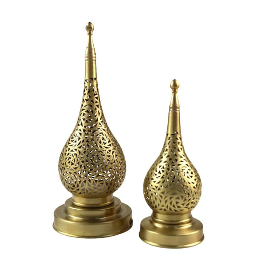 Brass Table Lamp in Gold, decorative design, suitable for holding a candle, perfect for enhancing event ambiance.