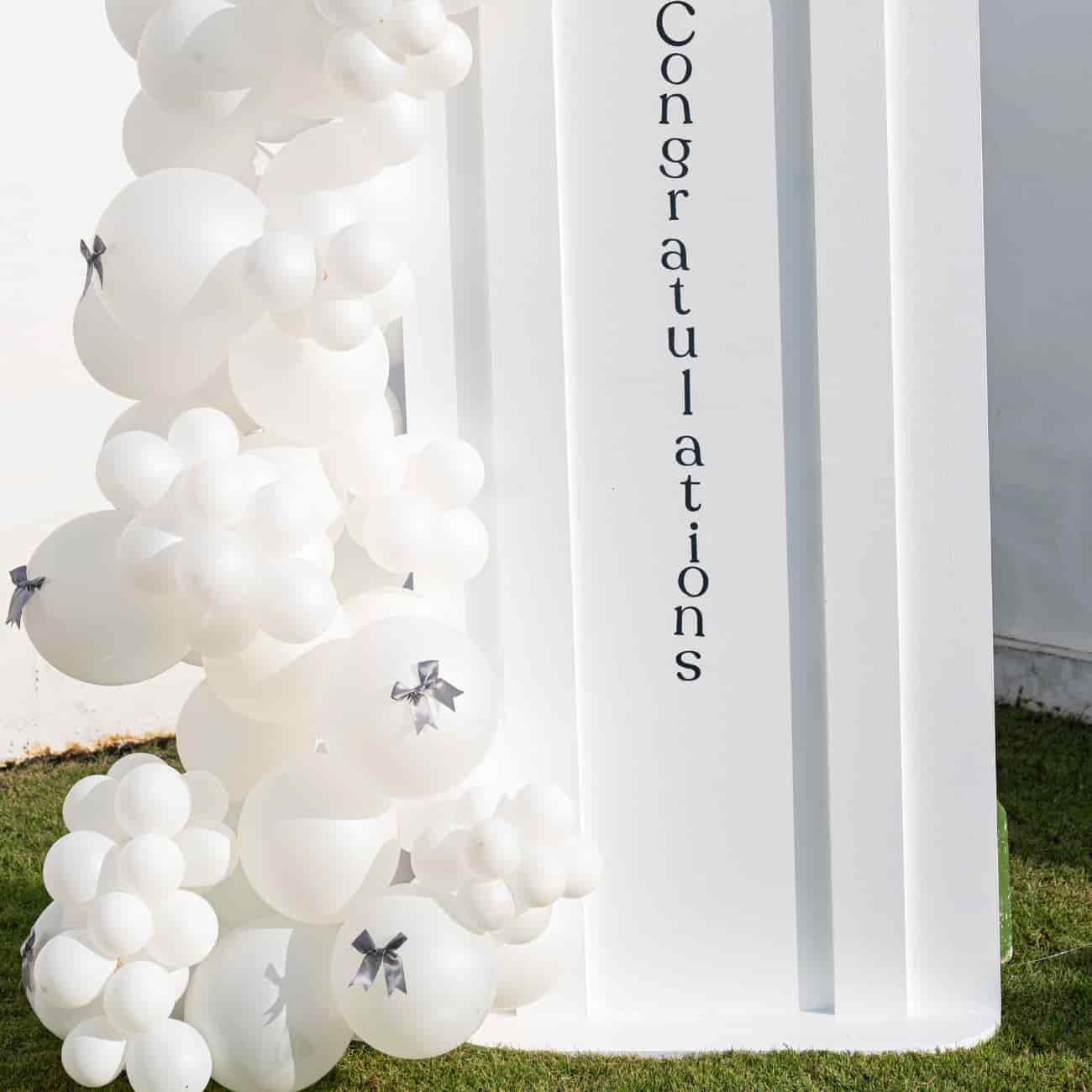 Pearl Celebration Balloon Arrangement