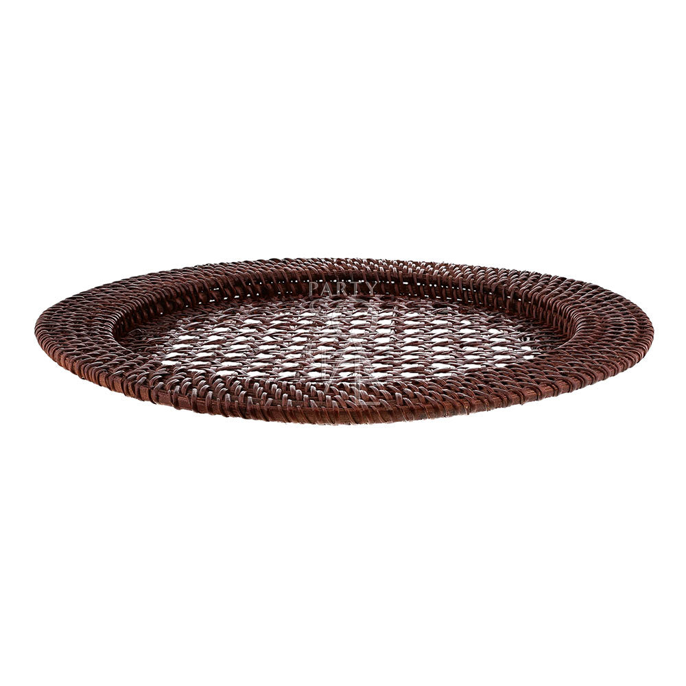 CHARGER PLATE - RATTAN: Close-up of a brown rattan charger plate, ideal for adding rustic charm to event tablescapes.