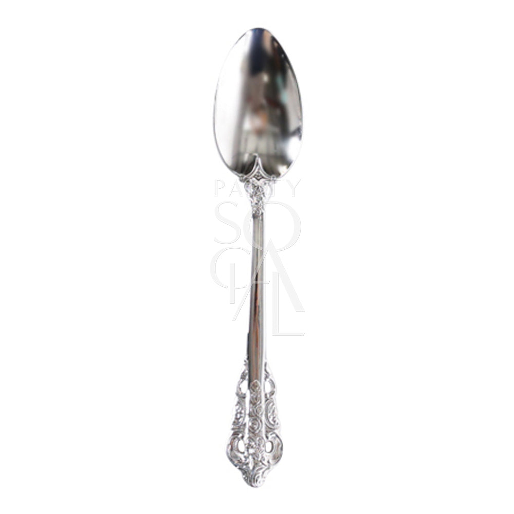Cutlery Vintage Silver (Set of 4 Piece) - A close-up of a vintage silver spoon, part of a striking cutlery set for elegant dining occasions.