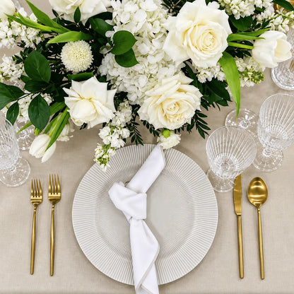 Sand Elegance Dinner Table Setup