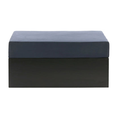 SOFA ISLAND: Modern seating piece with a sleek, black and grey box design, ideal for event lounges. Dimensions: 100cm x 100cm x 45cm.