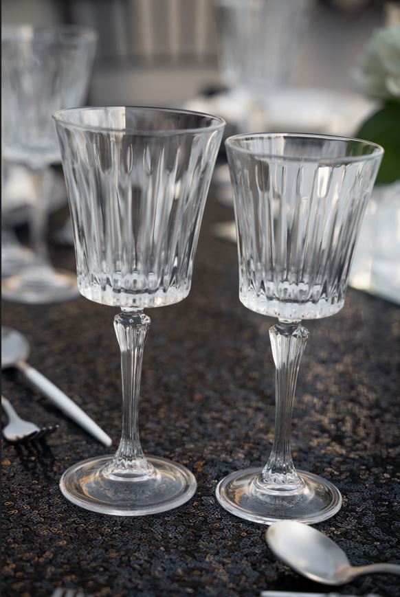 CRYSTAL PARIS GLASSES on a table, perfect for premium events, showcasing elegant stemware for stylish settings from Party Social&