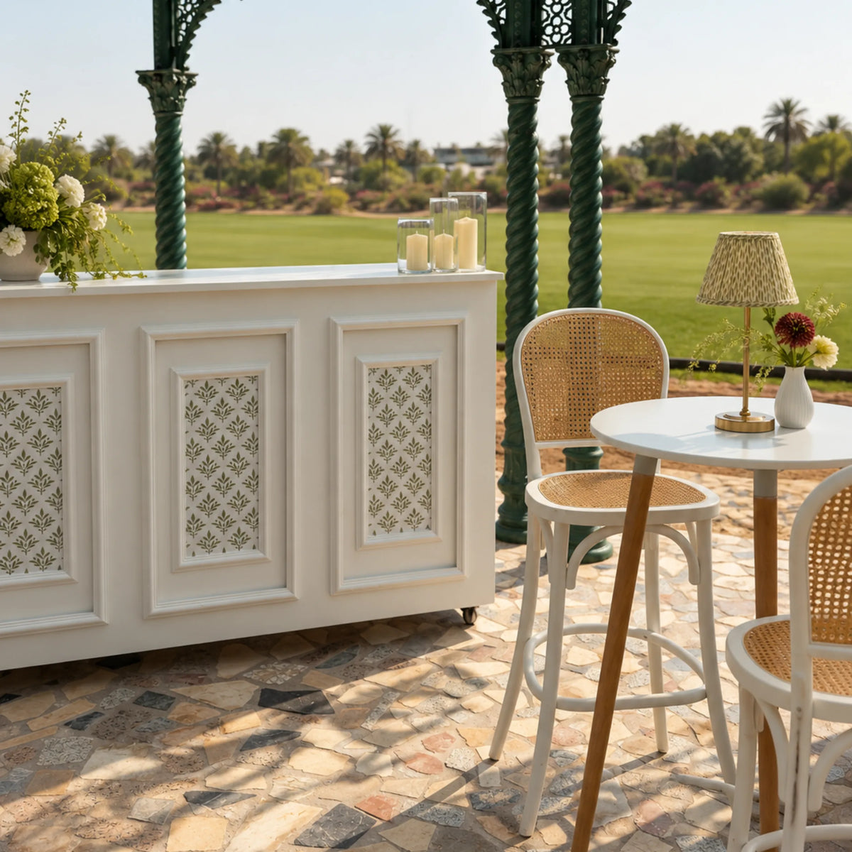 The Green Vine - Dinner Setup