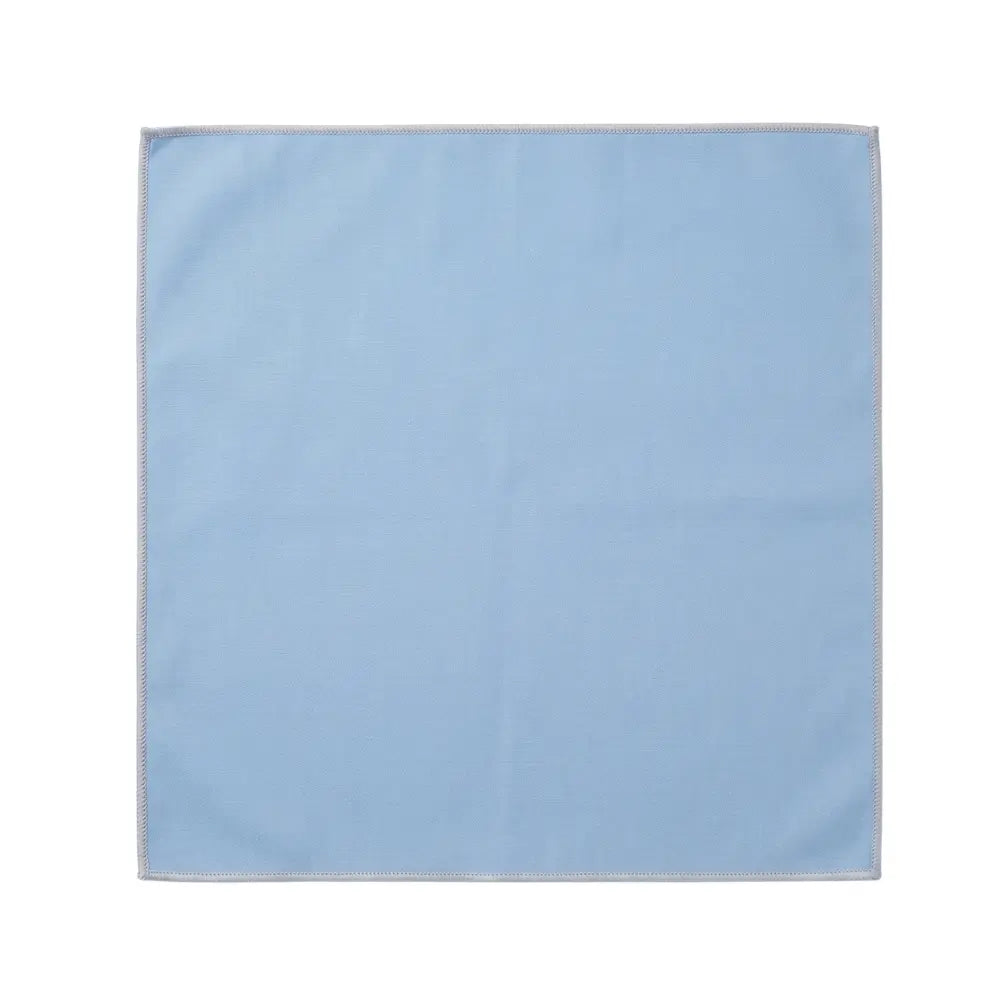 Polycotton Napkins in a pack of four, designed for dining elegance. Ideal for parties and events, these reusable napkins measure 50 x 50cm.