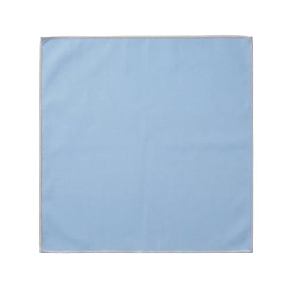Polycotton Napkins in a pack of four, designed for dining elegance. Ideal for parties and events, these reusable napkins measure 50 x 50cm.