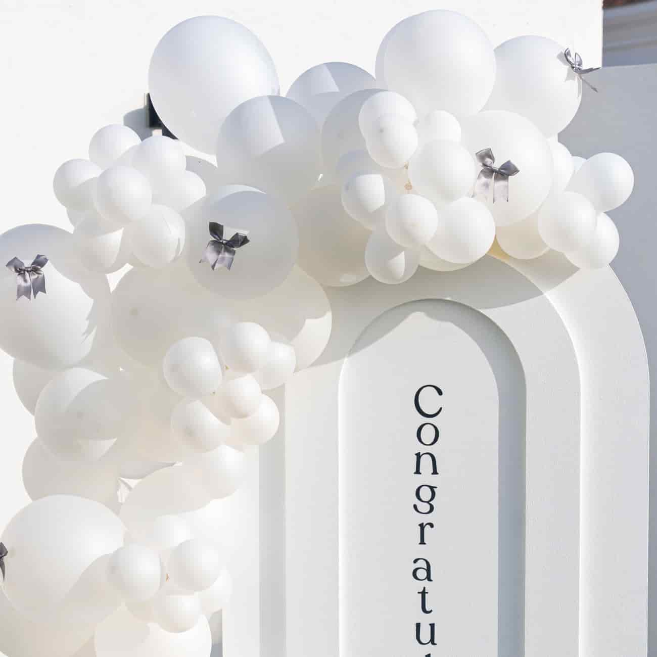 Pearl Celebration Balloon Arrangement