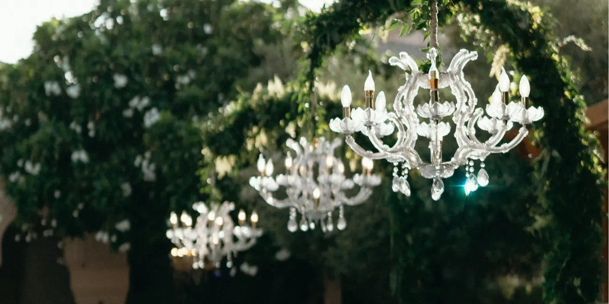 CHANDELIER & CANDELABRAS