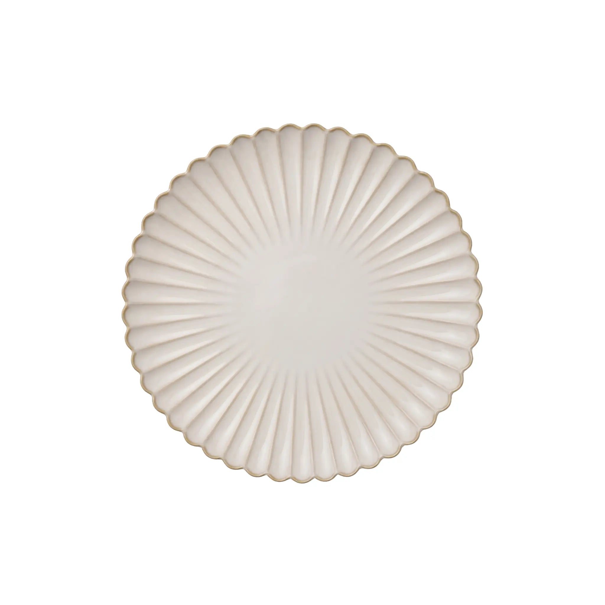 SCALLOPED LIKE PLATES: Round ceramic plate with scalloped fluted design, subtle gold trim, ideal for elegant dining presentations at events and special occasions.