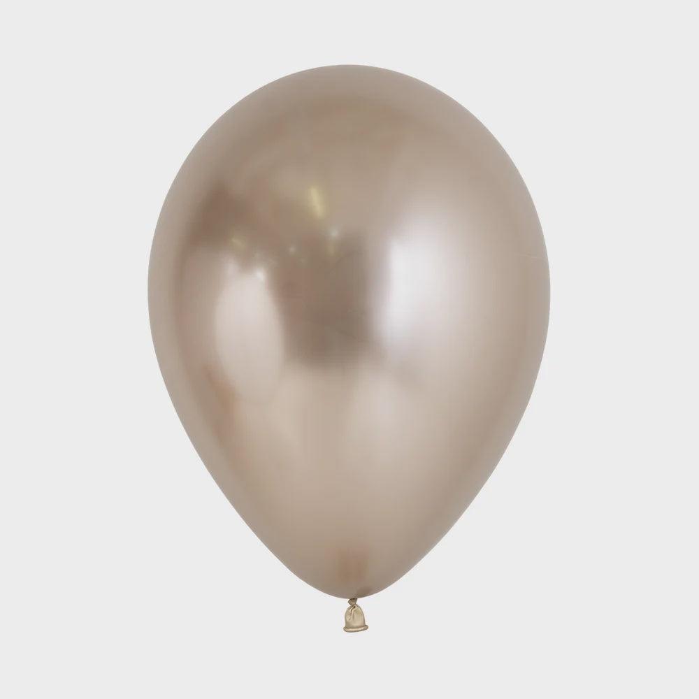 Alt text: Reflex Balloon, 5in (13cm), 15 per pack. Premium silver balloon ideal for party decorations and celebrations.